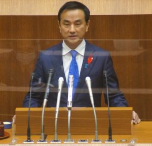 県議会の代表質問